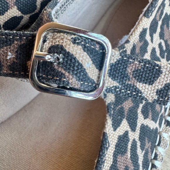 Torrid CANVAS ESPADRILLE FLAT - LEOPARD Print Buckle Closure Wide Width Size 9 - Picture 9 of 11